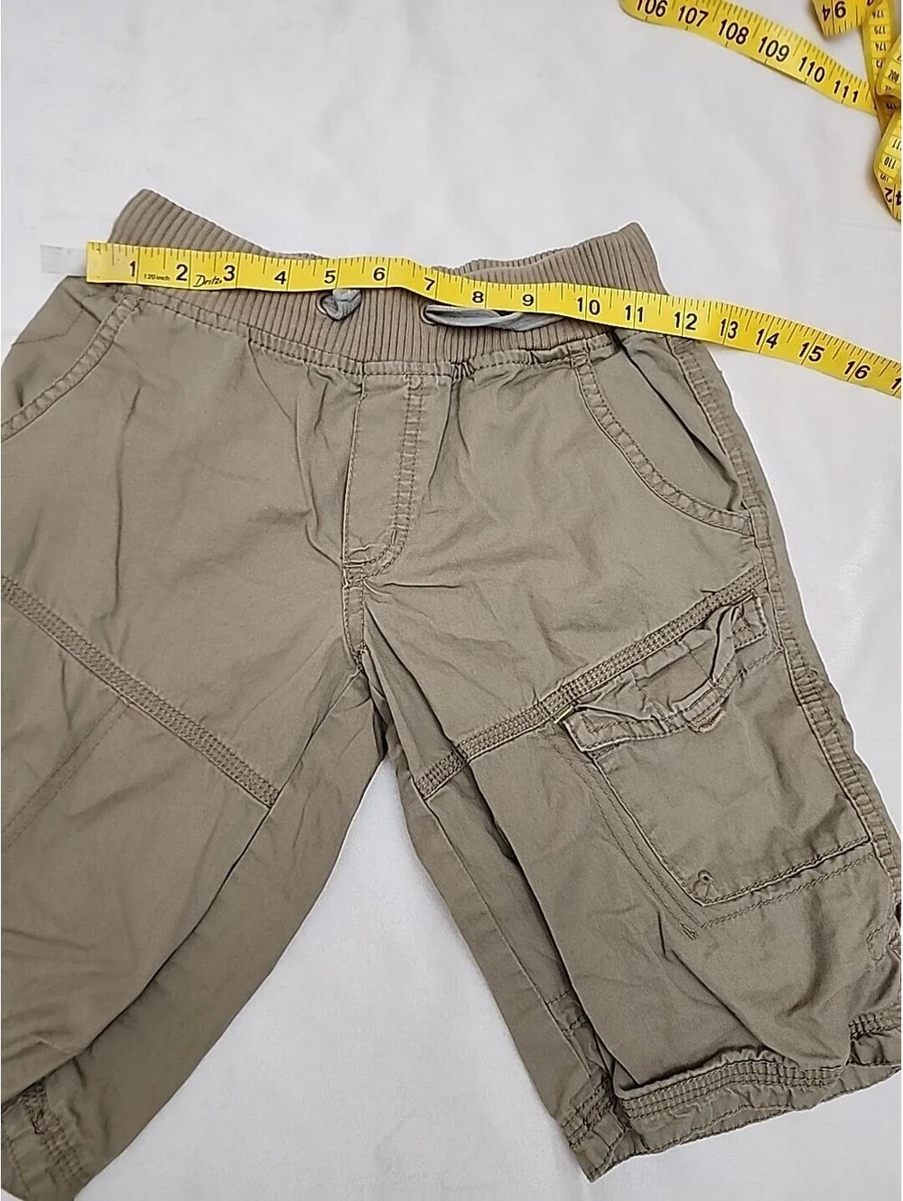 4 Shorts Boys 3 Gap Chino and active with pockets S 7 1 Circo 6/7